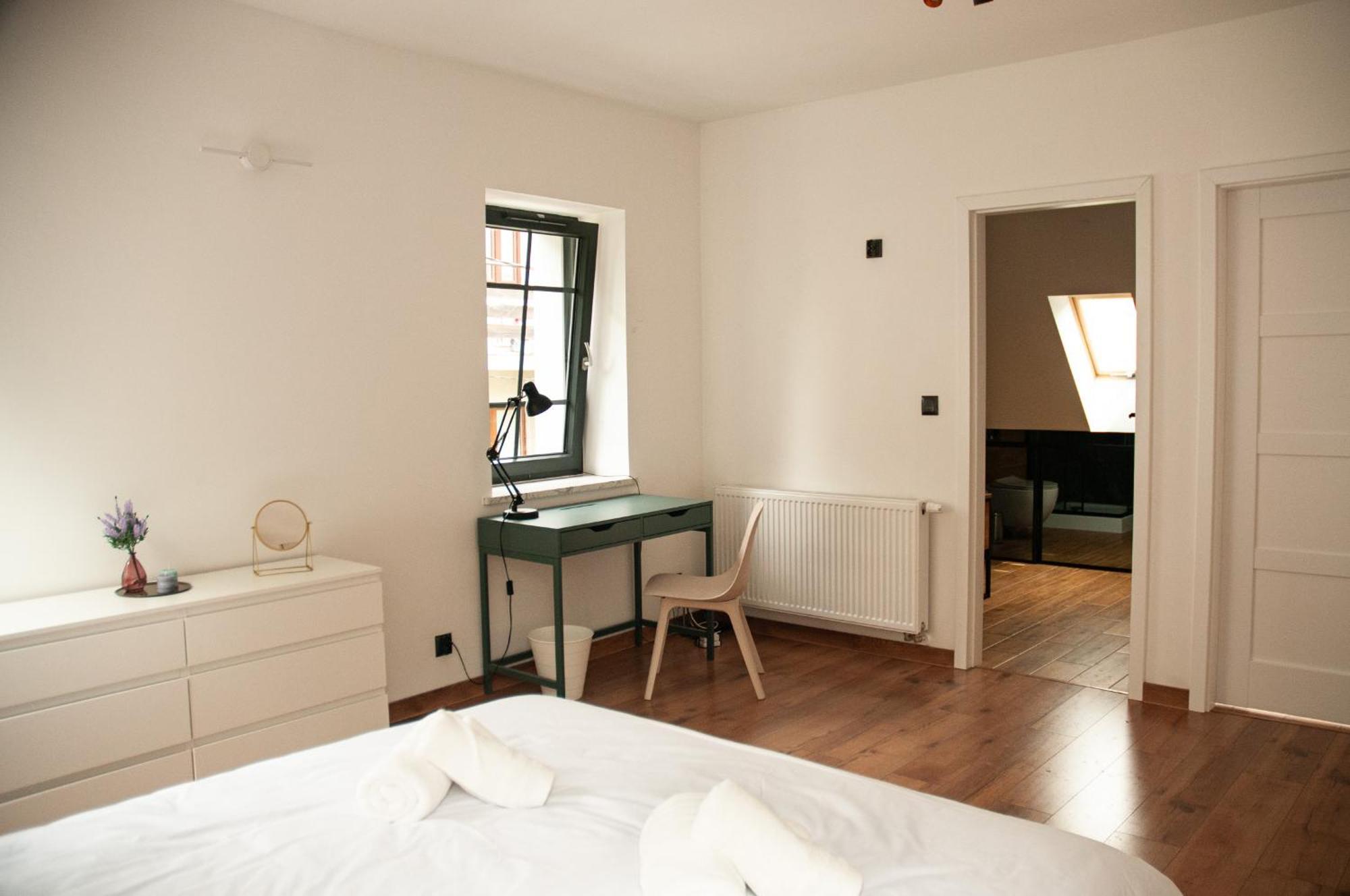 Apartment Stylowy Dom Z Ogrodem I Prywatnym Parkingiem