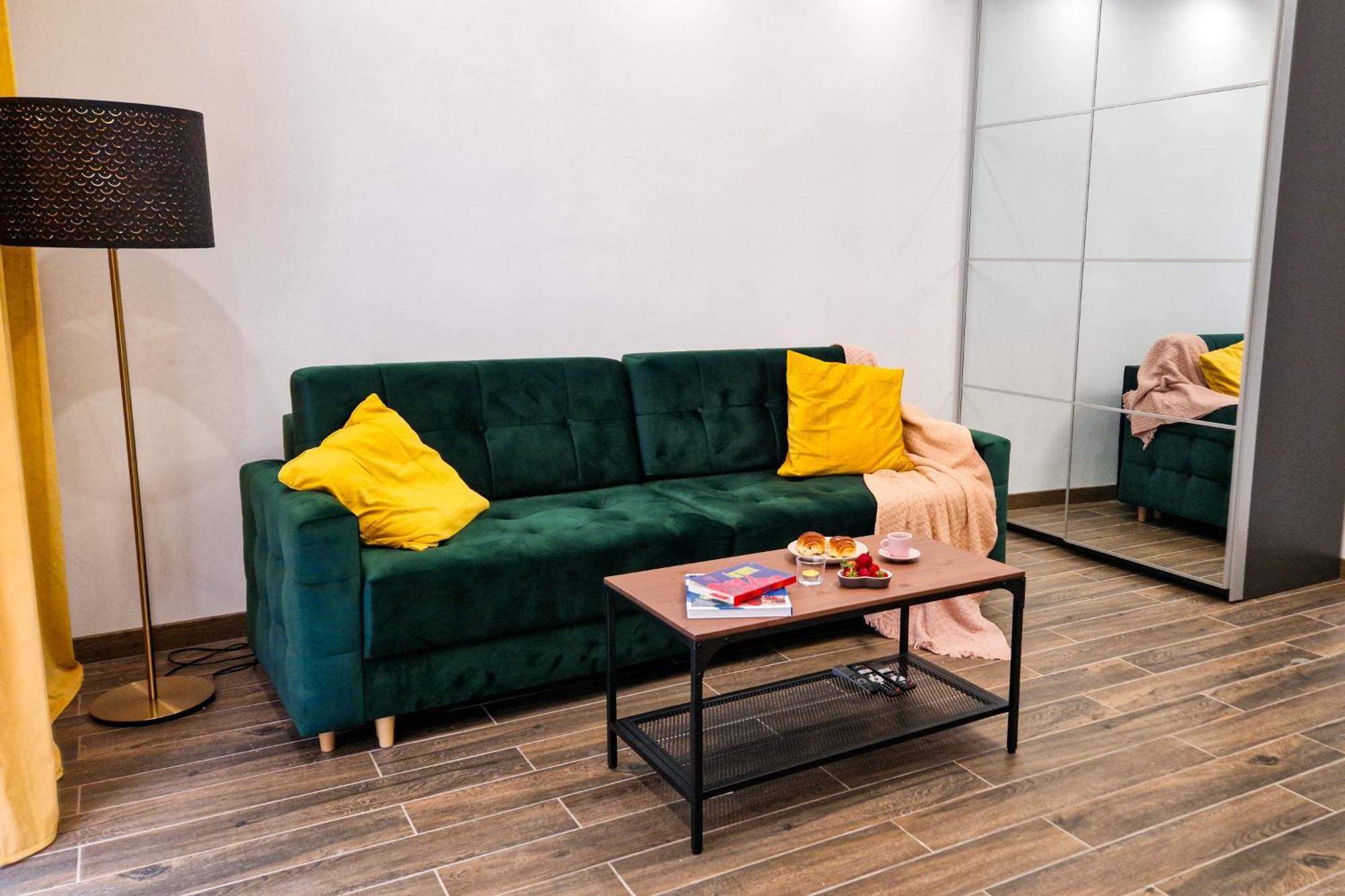 Stylowy Dom Z Ogrodem I Prywatnym Parkingiem Apartment