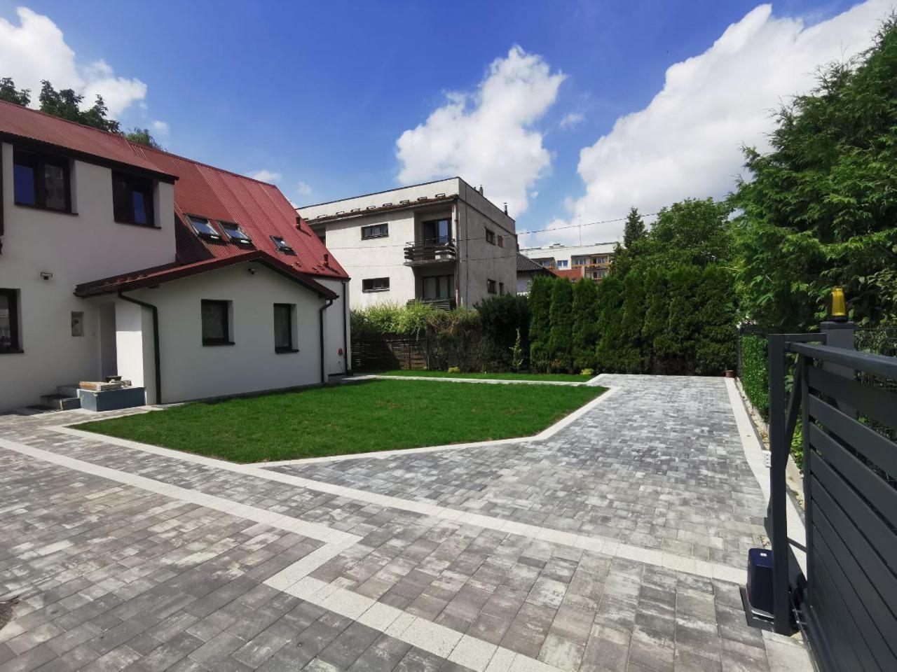 Stylowy Dom Z Ogrodem I Prywatnym Parkingiem Apartment Krakow